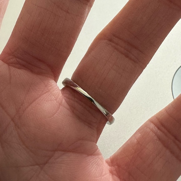 Teal Flower Rhinestone Ring - Picture 2 of 2